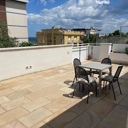 Residence Siesta Rimini Extérieur photo