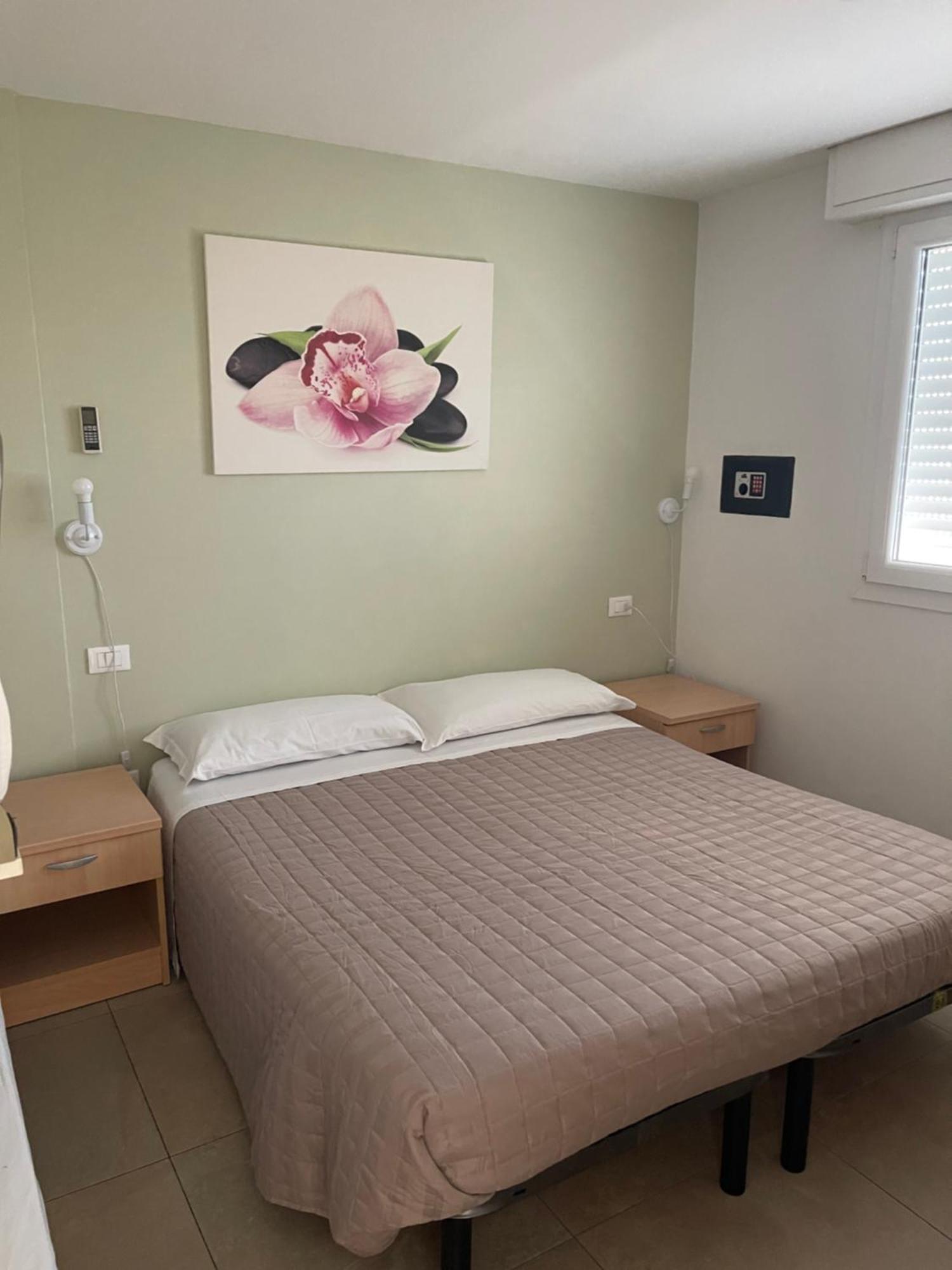 Residence Siesta Rimini Extérieur photo