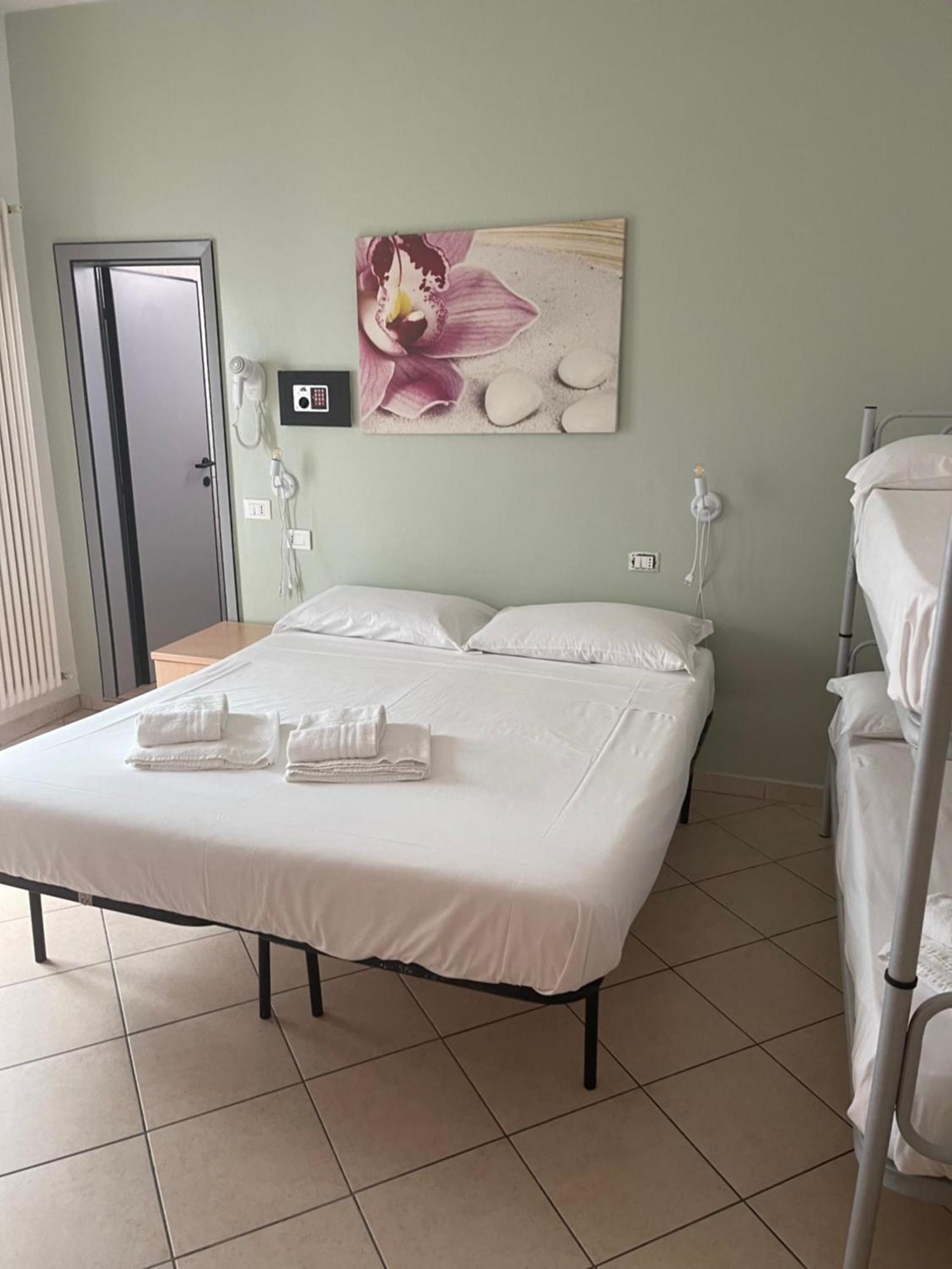 Residence Siesta Rimini Extérieur photo